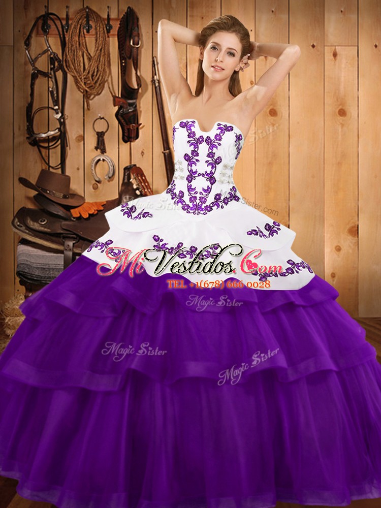 Vestido de quinceañera sin mangas de color púrpura de la moda con para bola militar y dulce 16 y quinceañera - €205.15