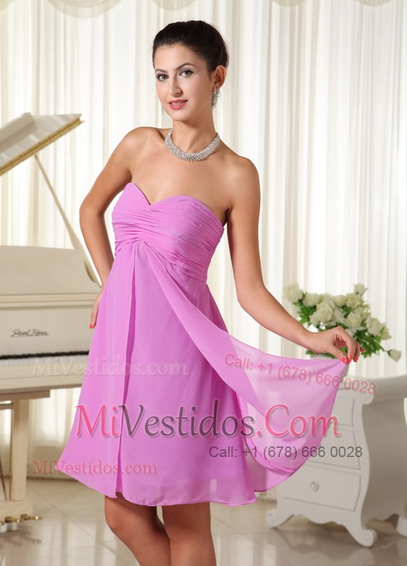 Lavender Knee-length Ruched Sweetheart Curtain Overlay Dama Dress