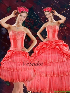 Strapless Vestidos de quinceañera con rebordear y Pick Ups en Coral Rojo