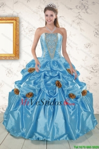 Nuevo estilo Aqua Blue Vestidos de quinceañera con rebordear y Flores
