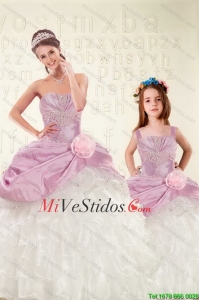 2015 Apliques y volantes vestido Princesita con Hand Made Flores