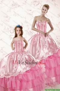 Maravilloso Bordados y Ruffles 2015 Princesita vestido en rosa
