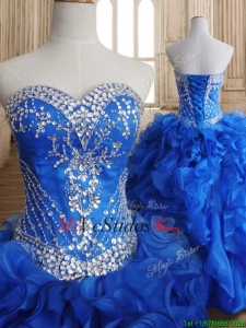 Romántica con cuentas y con volantes azul real del dulce 16 del vestido de Organdí