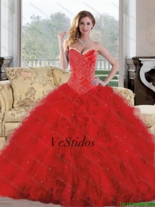 2015 Exquisito Sweetheart Red Vestidos de quinceañera con Volantes Apliques y Volantes