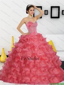2015 elegante del amor Vestidos de quinceañera con apliques y capas rizadas