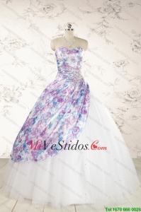 2015 Impreso multicolores Vestidos de quinceañera con rebordear y acanalar