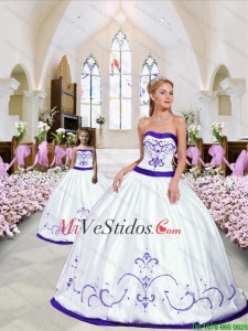 Único bordado blanco y púrpura vestido de la hermana Macthing para 2015