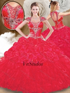 2016 Sweetheart roja elegante Vestidos de quinceañera con rebordear y Pick Ups