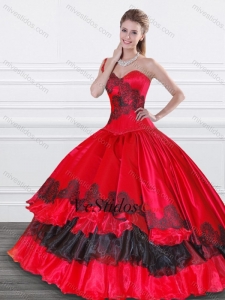 Exquisito apliques Rojo y Negro vestido de quinceañera en Organza y Tafetán