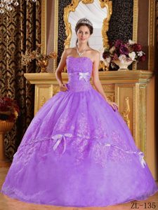 Púrpura Vestido De Fiesta Estrapless Organdí Vestido De Quinceañera