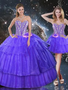 La longitud sin mangas perfecta del piso del organza atan para arriba los vestidos del quinceanera en púrpura con las capas rebordeadas y rizadas