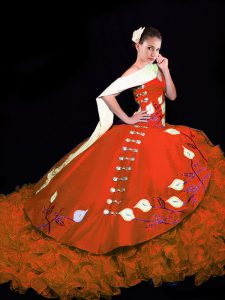 el rojo del moho atan para arriba el bordado y las colmenas del v-cuf el vestido sin mangas del tafetán del vestido del quinceanera