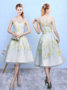 multi-color de una línea de vestidos de boda de bordado vestidos de cremallera de organza longitud de la rodilla sin mangas