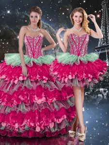 Vestidos de baile multicolores de gama alta rebordeando y volantes y capas volantes vestidos de quinceañera encaje hasta la longitud del piso de organza sin mangas