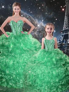 Las últimas tres piezas de los vestidos de la quinceañera de la longitud sin mangas del piso del organza del amor verde atan para arriba