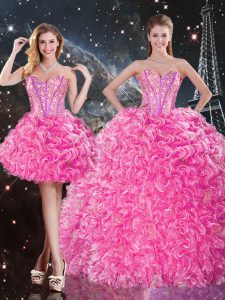 el amor color de rosa rosado atan para arriba el rebordear y los vestidos de quinceañera de las colmenas sin mangas