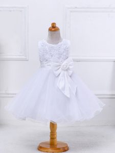 Clásica mini longitud de la cremallera niña desfile vestido blanco para la fiesta de bodas con bowknot