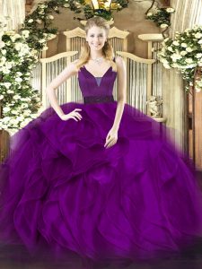 Románticos vestidos de bola púrpura rebordear y volantes vestidos de quinceañera cremallera organza sin mangas hasta el suelo