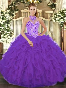 Glorious organza halter top sin mangas con cordones rebordear y bordado y volantes vestido de bola vestido de fiesta en púrpura