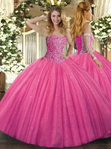 Hermosos vestidos de baile de color rosa con cuentas de tul sin mangas rebordear piso de longitud de encaje hasta vestido de quinceañera