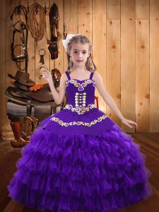 Nuevo estilo berenjena púrpura con cordones, tirantes y bordados y capas con volantes vestidos de desfile para niñas organza sin mangas