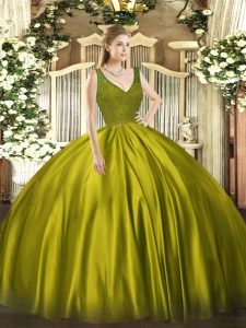 Decente verde oliva cremallera dulce 16 vestidos abalorios longitud del piso sin mangas
