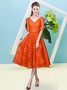 Maravillosa longitud del té naranja rojo quinceañera dama vestido con cuello y manga media con cordones