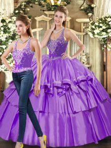 correas sin mangas dulce 16 vestido de quinceañera largo del piso capas rizadas berenjena organza púrpura