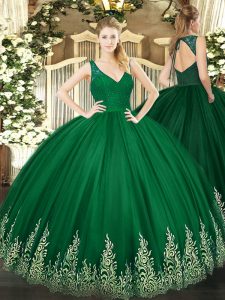 Sexy vestido de bola verde oscuro con cuello en v sin mangas de tul hasta el suelo con cremallera rebordear y apliques dulce 16 vestido