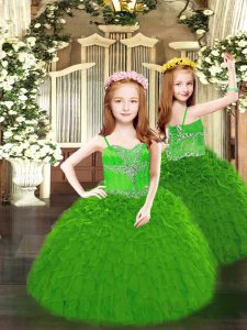 El mejor vestido sin mangas con abalorios y volantes de encaje hasta el vestido de niño con verde
