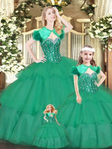 Popular verde escote corazón rebordear y volantes capas vestido de fiesta vestido de fiesta sin mangas con cordones