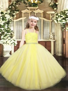 Ajuste personalizado amarillo vestidos de bola correas sin mangas de longitud del piso con cremallera abalorios y encaje vestido de niña pequeña del desfile