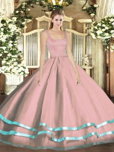 La mayoría de los vestidos de bola rosados ​​populares correas de tul sin mangas con volantes capas hasta el suelo cremallera dulce 16 vestidos