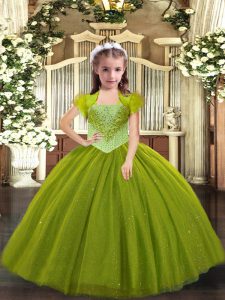 Longitud del piso personalizado con cordones vestido de desfile de niñas al por mayor verde oliva para dulce 16 y quinceañera con cuentas