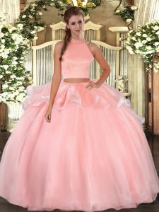 Vestido de quinceañera con una excepcional longitud de abalorios sin mangas rosa 15