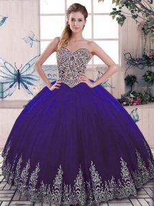 De lujo de color púrpura con escote corazón abalorios y bordados vestidos de quinceañera sin mangas con cordones