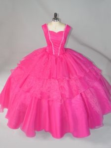 Correas de color rosa con cordones de moda que rebordean dulces 16 vestidos de organza sin mangas