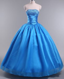 Ideales vestidos de bola azul de organza sin tirantes sin mangas piso de abalorios encaje hasta 15 vestido de quinceañera