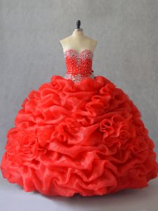 Glamorosa quinceañera roja, vestido dulce 16 y quinceañera con reconocimiento y flores hechas a mano con flores sin mangas y con cordones