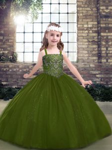 Nuevo estilo de color verde oliva vestidos de bola correas de tul sin mangas abalorios hasta el suelo con cordones hasta niñas vestido del desfile
