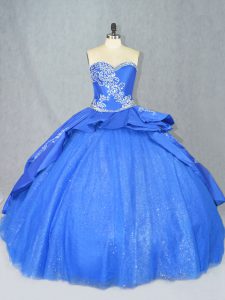 Maravillosos vestidos de fiesta azul cariño tren de corte de tul sin mangas con cordones y bordado vestido de quinceañera 15