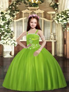 La mejor longitud del piso sin mangas que rebordea el vestido del desfile de las niñas por mayor con verde oliva