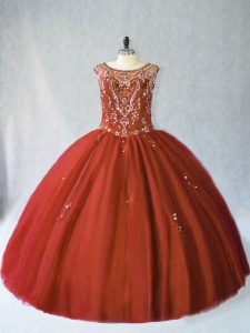 Elegante cucharada sin mangas dulce 16 vestido de quinceañera largo del piso que rebordea el óxido tul rojo