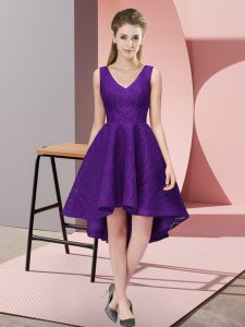 Diseñador de color púrpura con cuello en v de encaje de quinceañera vestido de dama sin mangas con cremallera