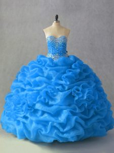 Elegantes abalorios azules sin mangas y reconocidos y flores hechas a mano hasta el piso vestido dulce de quinceañera