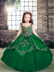 Sin mangas hasta el suelo con cordones vestidos de niña pequeña en color verde oscuro con abalorios y bordados