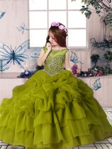Gran vestido hasta el piso con cremallera, vestido de color verde oliva para fiesta y fiesta militar y fiesta de bodas con cuentas y reconocimientos