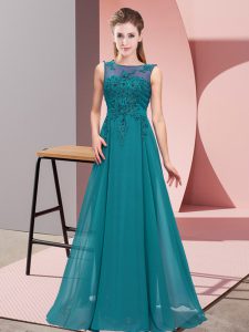 Elegante vestido sin mangas de damas sin mangas hasta el suelo con cuentas y aplicaciones de gasa verde azulado
