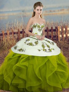 Elegantes bordados sin mangas verde oliva y volantes y bowknot hasta el suelo vestido dulce de quinceañera 16