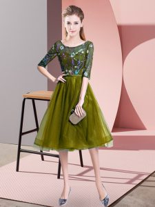 Nuevo estilo verde oliva con encaje hasta bordado quinceañera dama vestido medias mangas